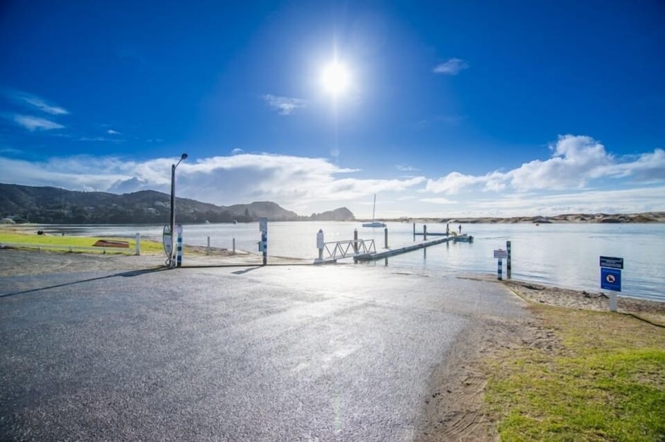 3 Min walk to the Mangawhai Boat Ramp