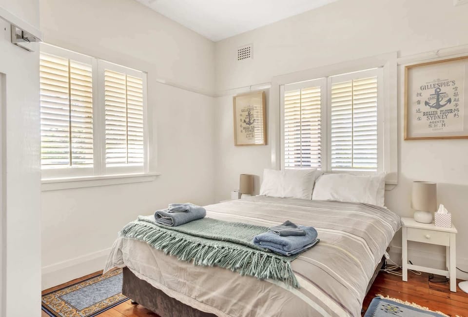 Second bedroom