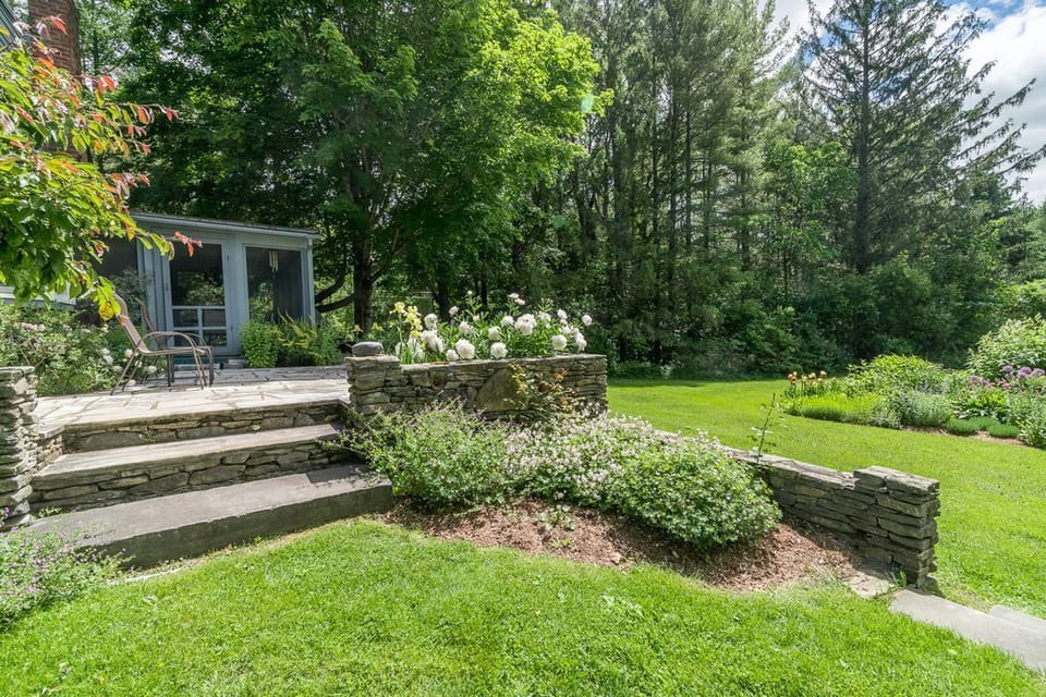 Steps to patio