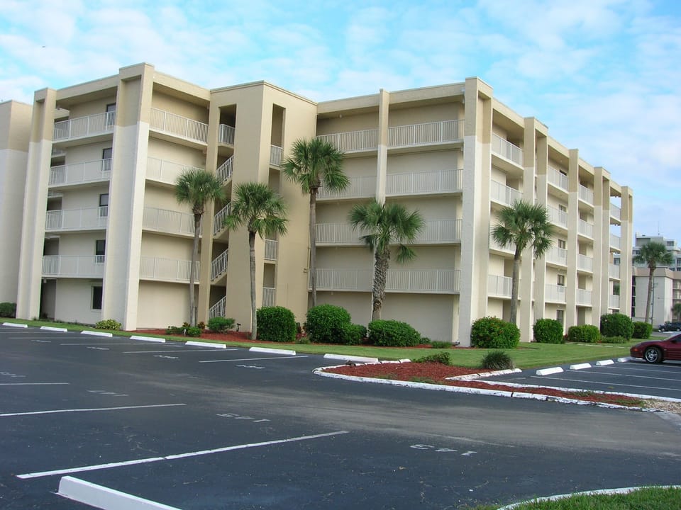 Castle Reef Condominium