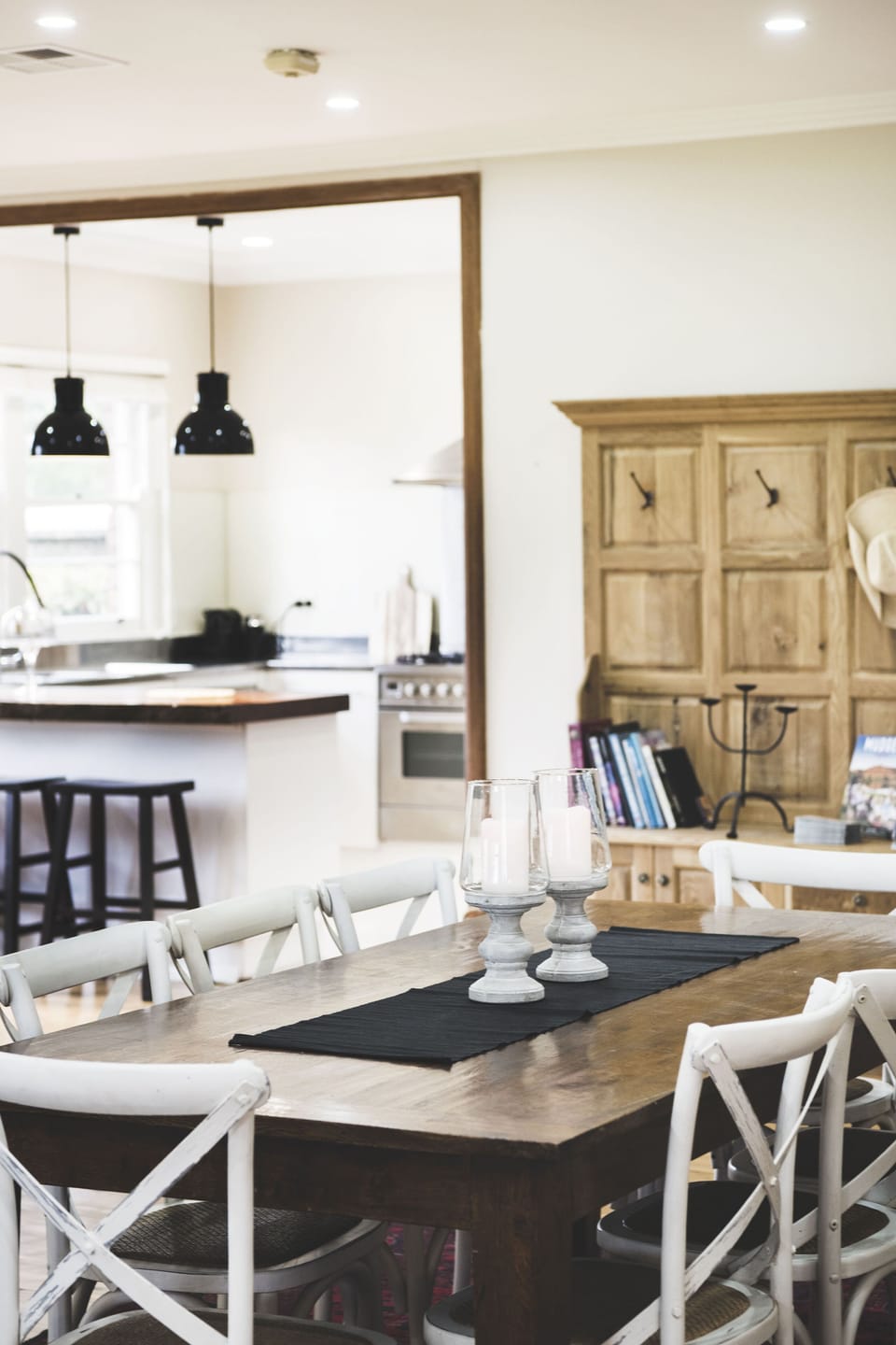 Open plan living and dining 