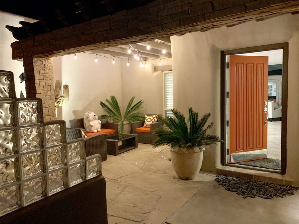 Front courtyard 