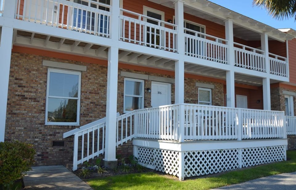 Welcome to #106, 2br 2ba at the Ocean Inn on Isle of Palms