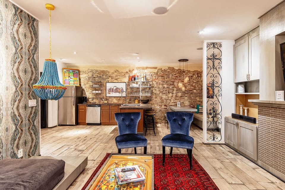 Open Floorplan – Seamless Flow from Second Living Area to Kitchen