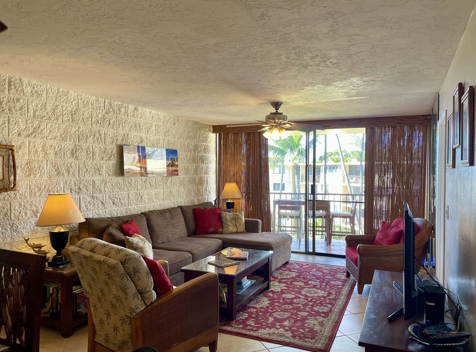 Living room from entry
