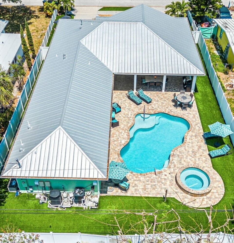 Enormous luxury single story beachside home w space for everyone in your family