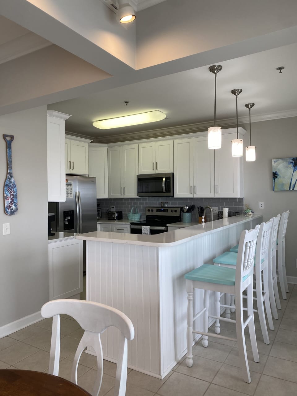 Fully renovated kitchen for 2024: new cabinets, countertops, appliances & paint