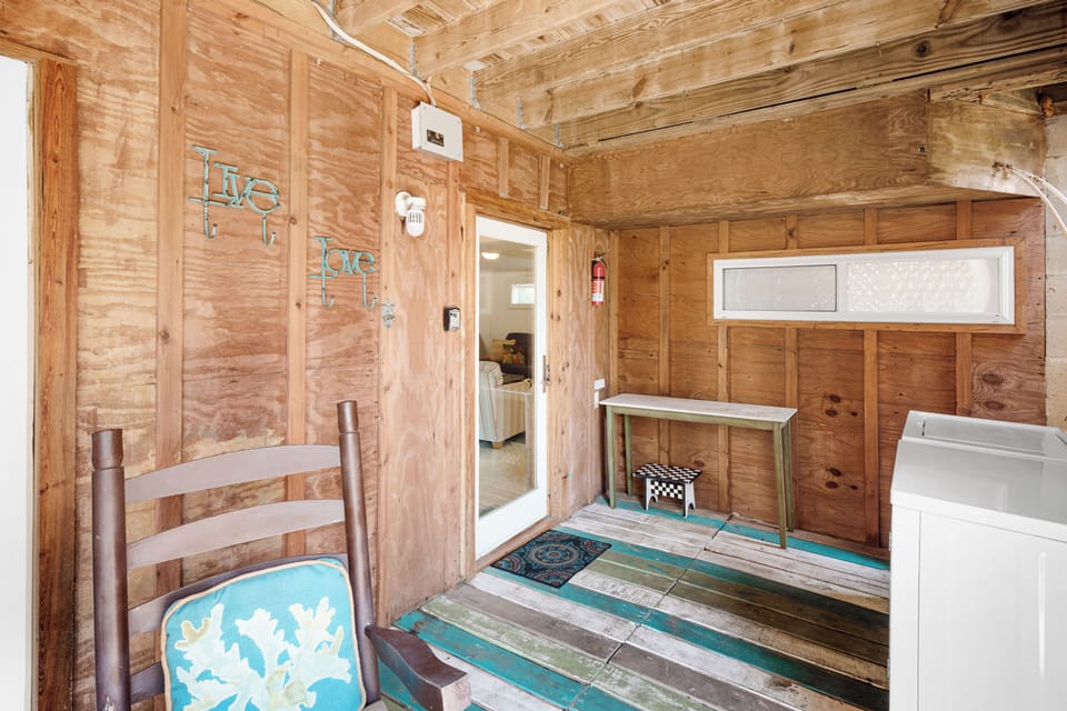 Private entrance. Washer/Dryer on the porch.  Easy access.  Just bring detergent