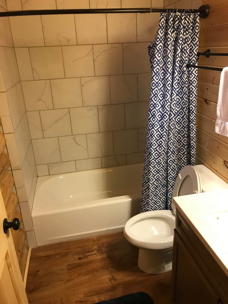 1A6BC221 892F 4FE5 868E F28FD6418DAC