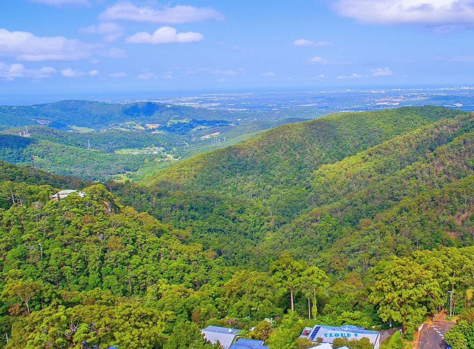 Nestled on the scarp of Tamborine Mountain