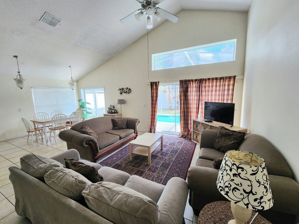 bright, open living area, high ceilings