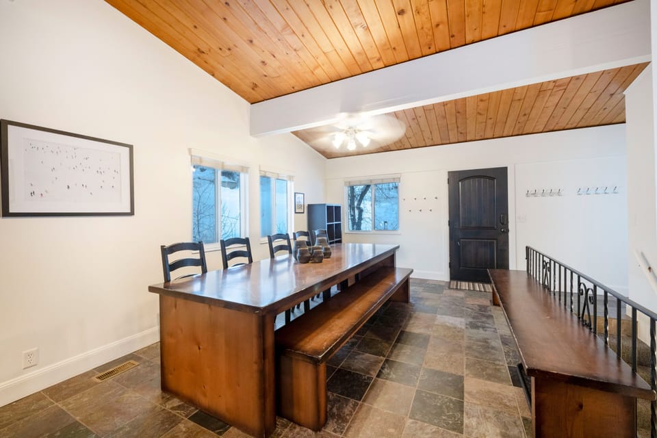 Large dining room table with seating for 10 for group dinners