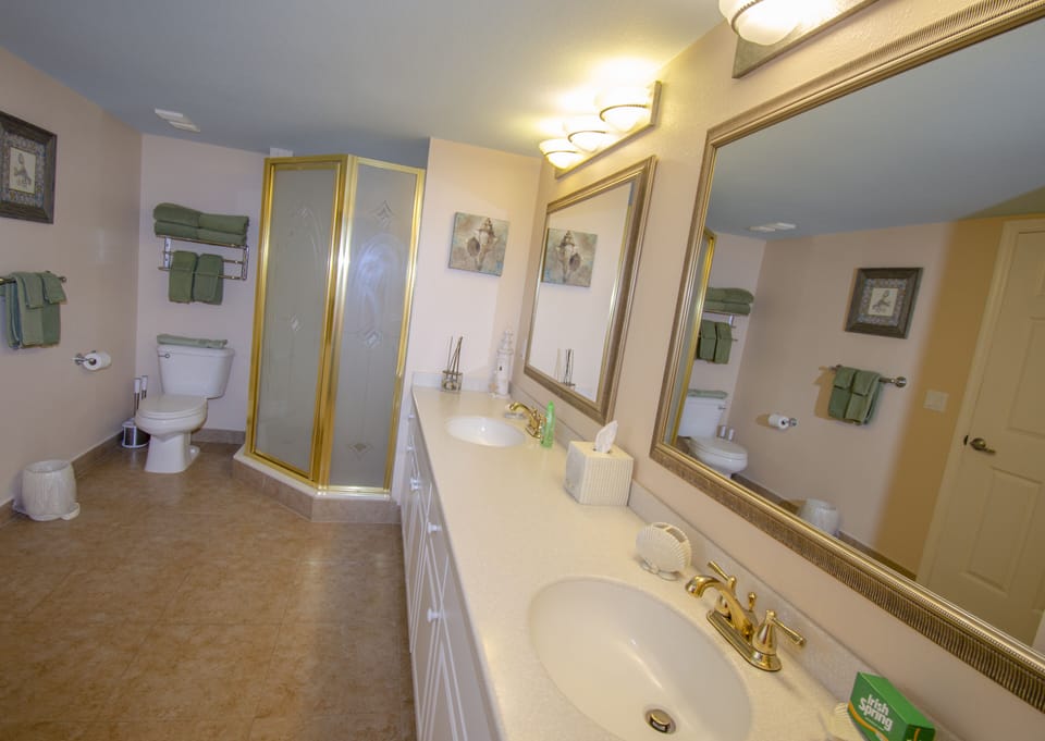 full bathroom