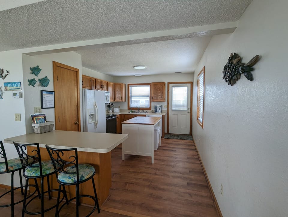 Northwind Cottage - Kitchen
