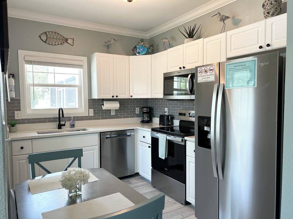 Fully Stocked Kitchen