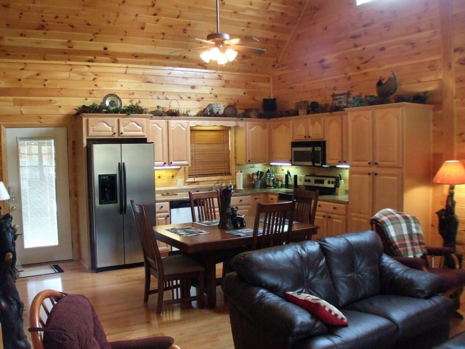 Kitchen and dining area view
