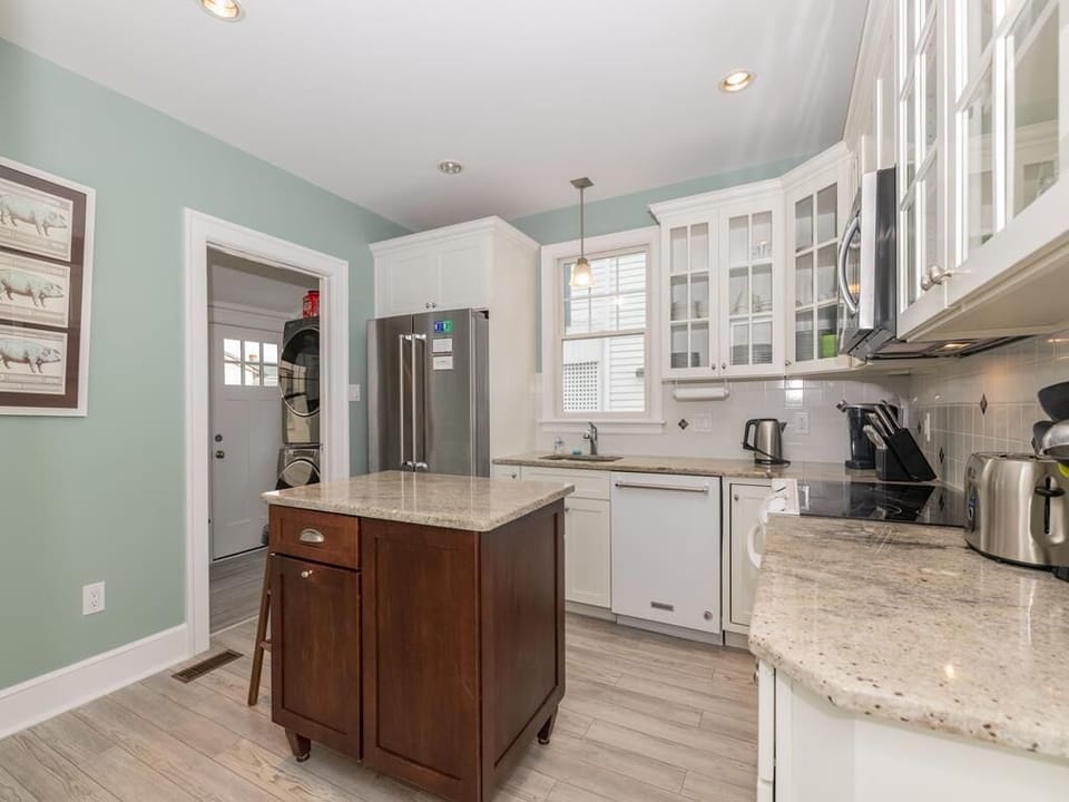 Renovated Kitchen keeping its Old Charm!