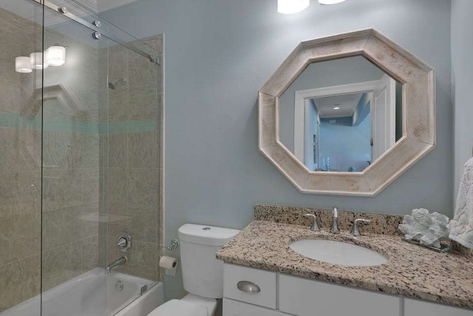 2ND FLOOR BATH 