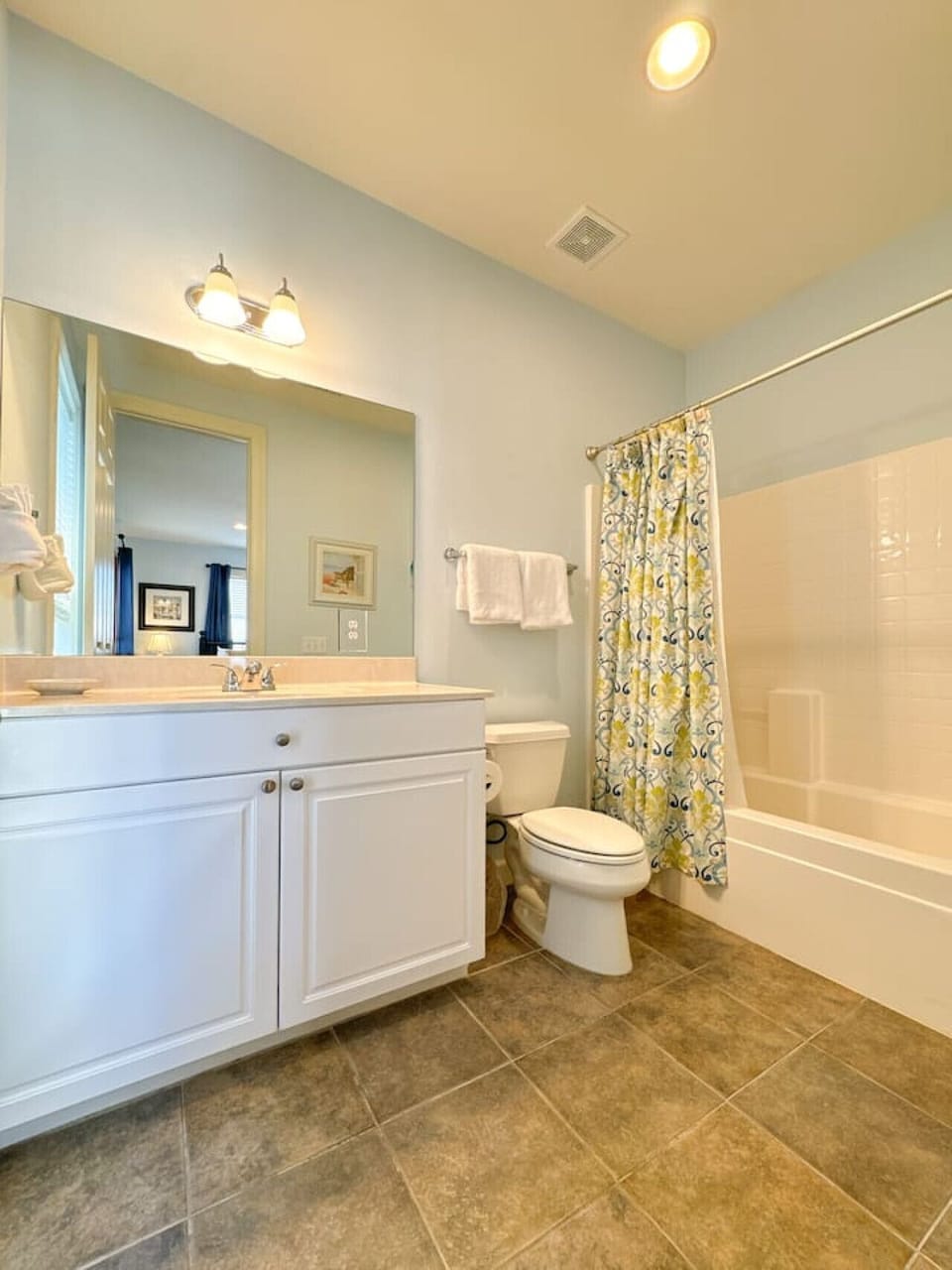 Second floor bathroom off king suite