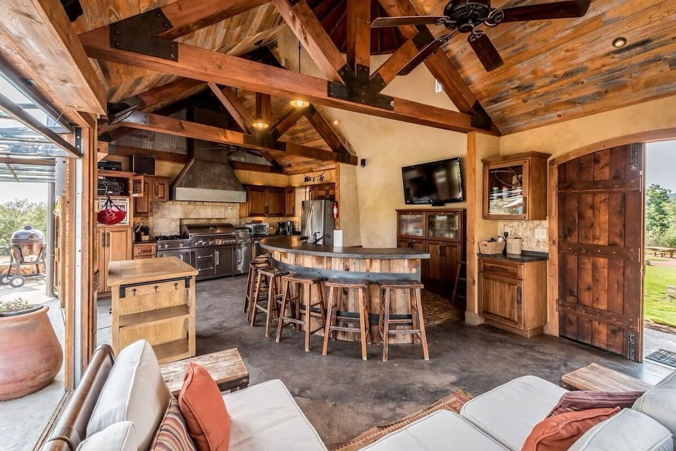 Cabana with Full Kitchen