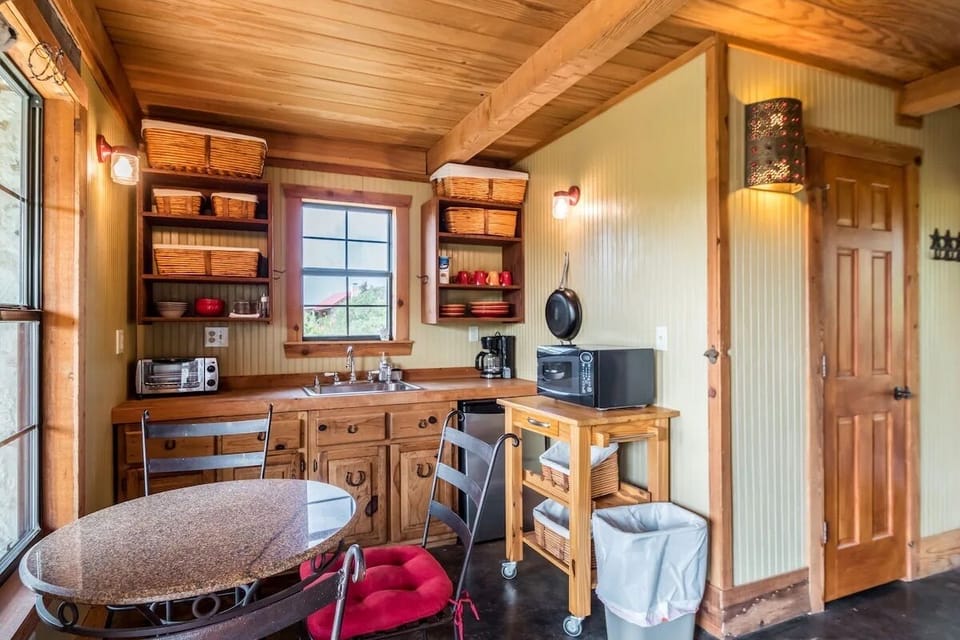 Riverside Kitchenette