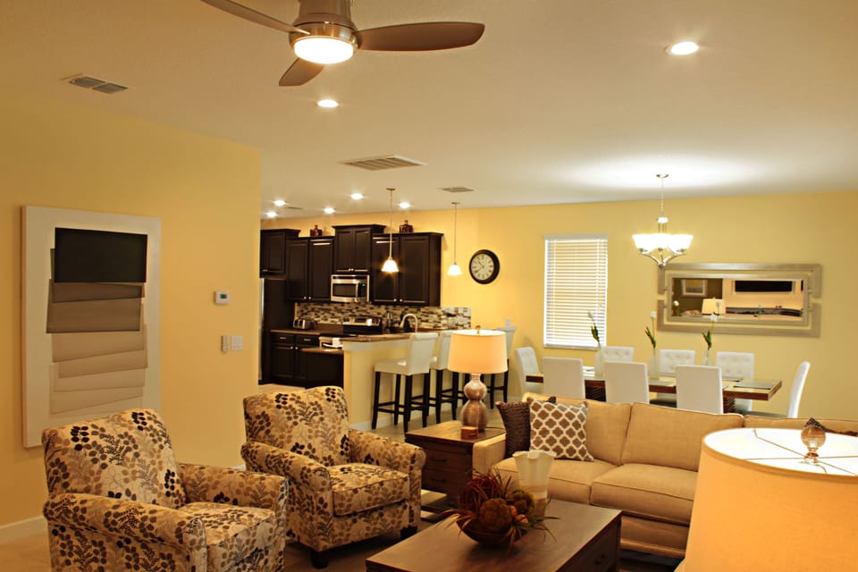 Living and dining area and kitchen