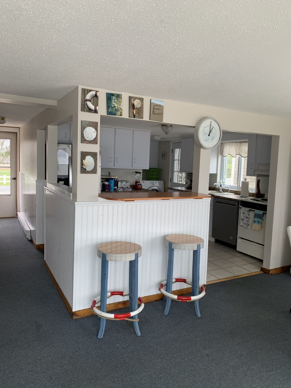 Additional dining area