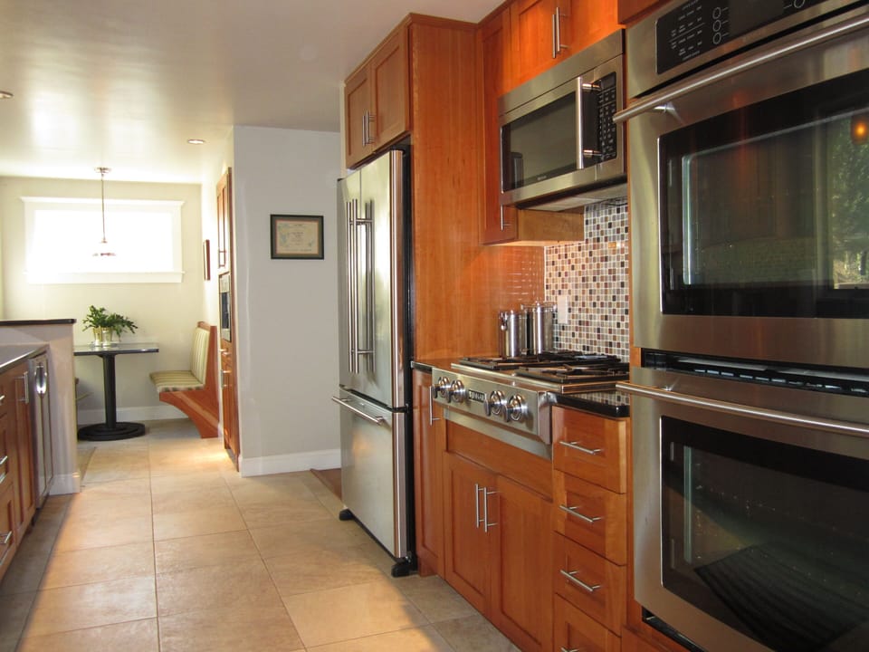 Kitchen Right