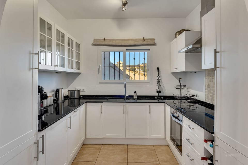 Main kitchen