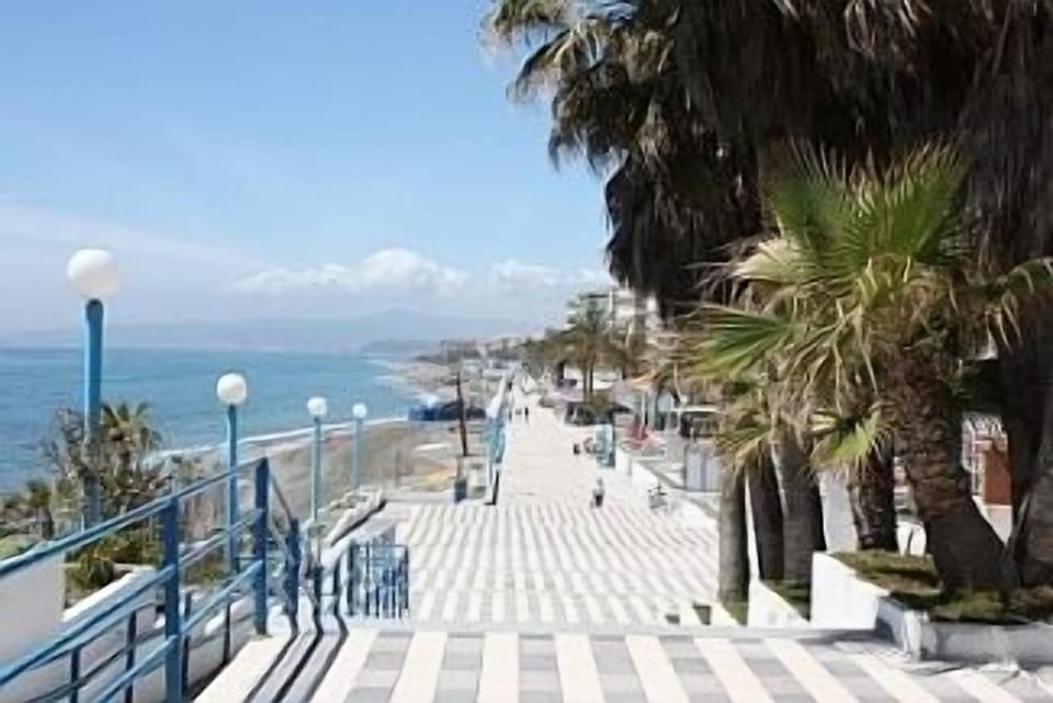 TORROX COSTA PROMENADE