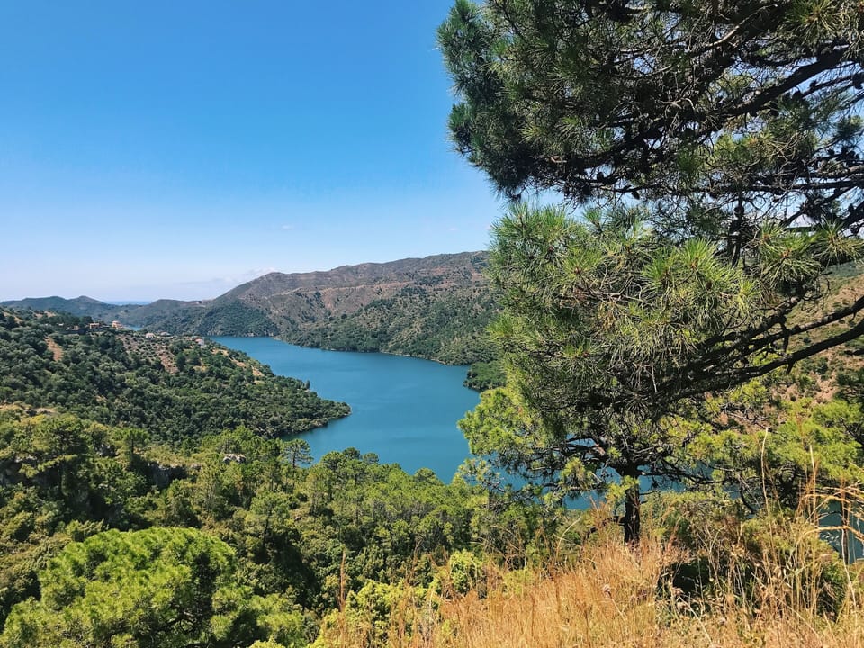 Take a trip to Istan Lakes! Only a 15 minute drive away