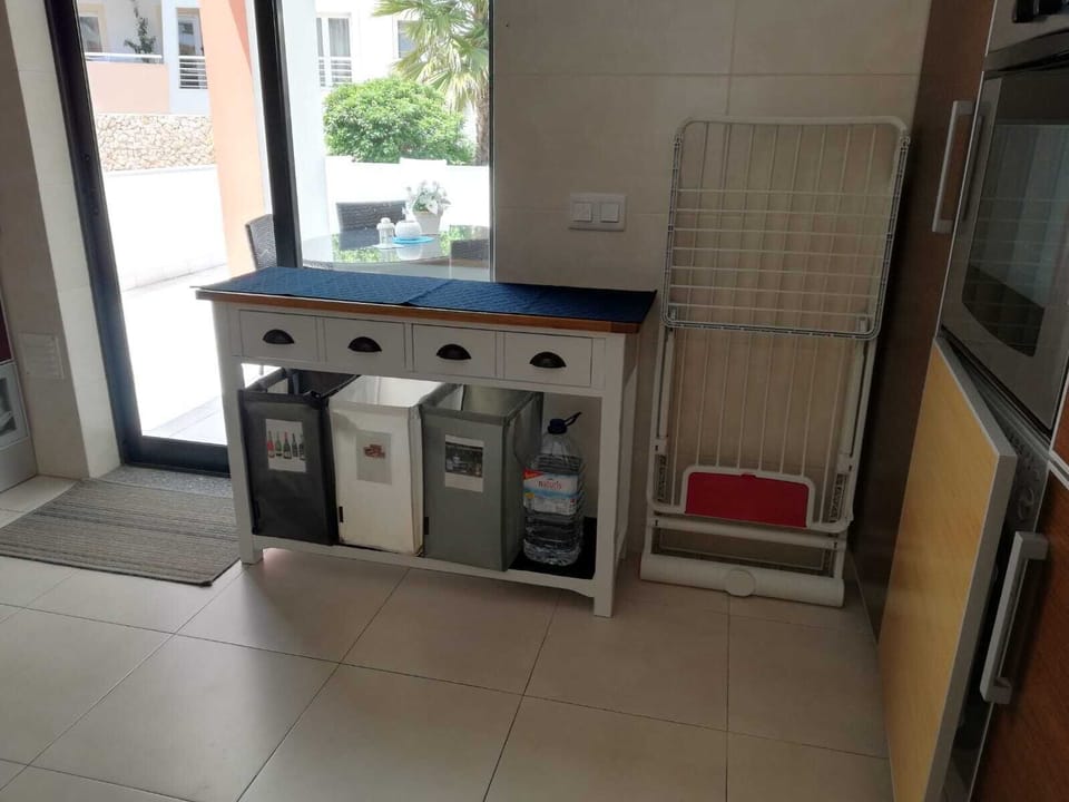 Kitchen storage table