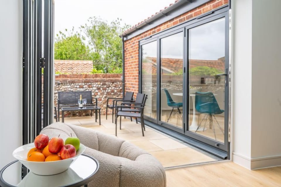 Ground floor: Bi fold doors merge the outdoor and indoor space