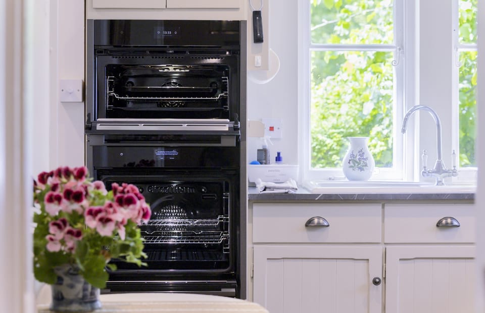 The new Nef oven with Microwave oven and larger oven
