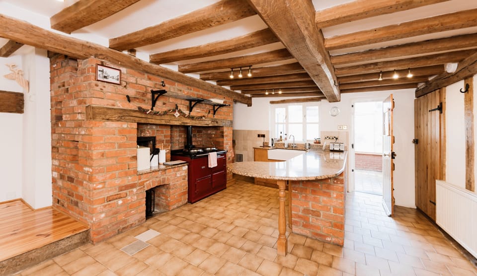 FH kitchen with occasional AGA