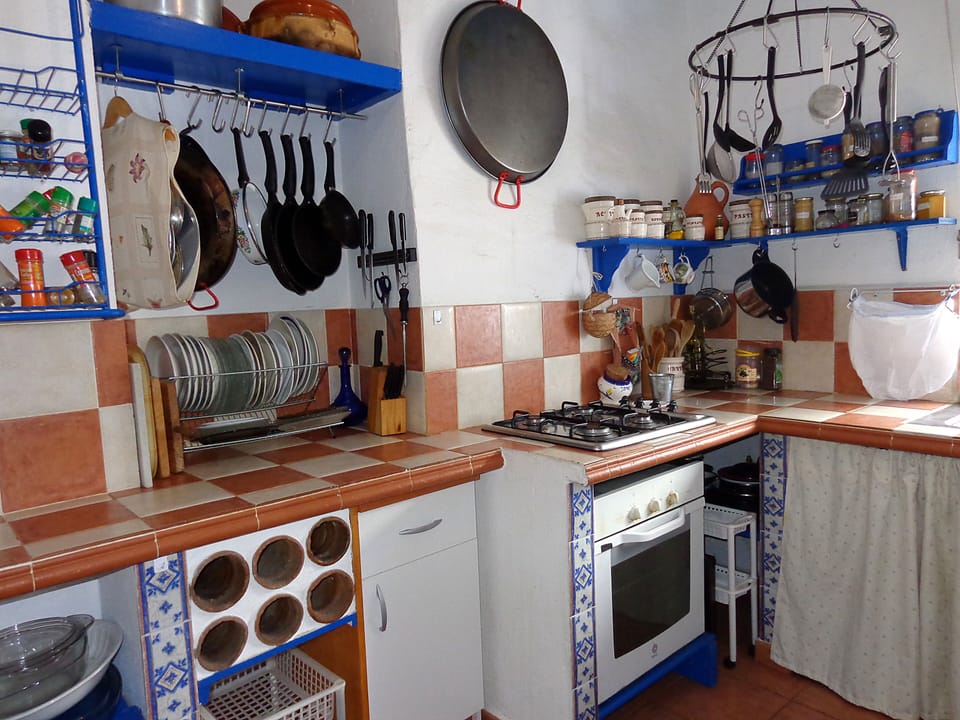 Fully-equipped Kitchen