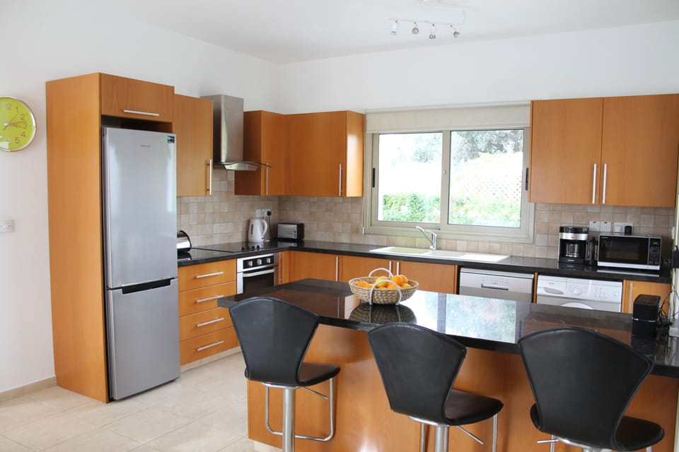 spacious kitchen