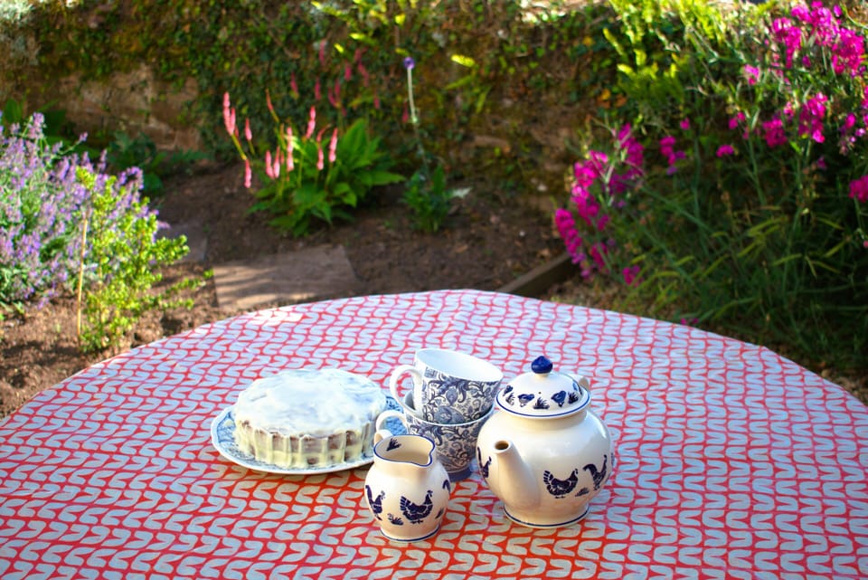 Tea in the front garden 