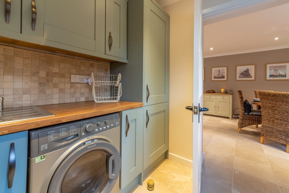 Ground floor: Utility room