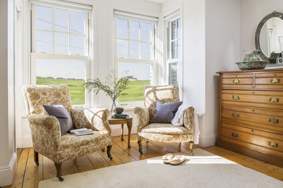 Snug seating area family friendly holiday home Bude