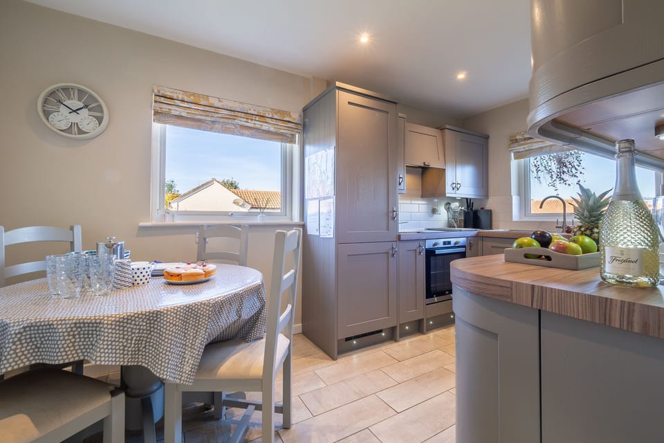 Sea Lodge, Brancaster: The dual-aspect kitchen is bright and modern