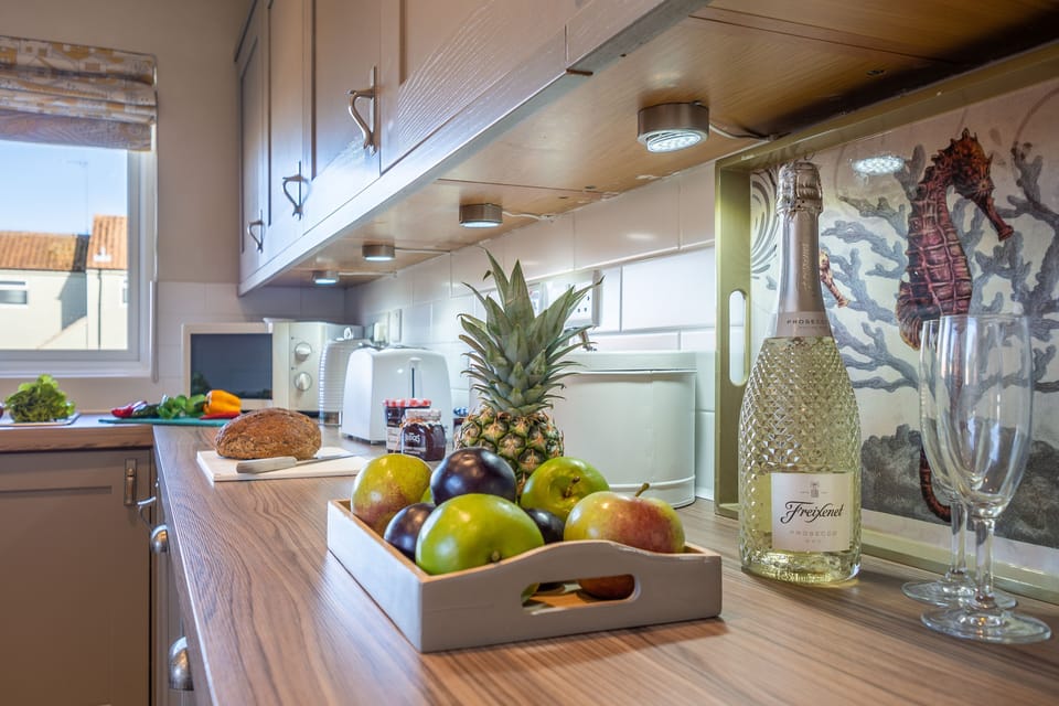Ground floor: Kitchen