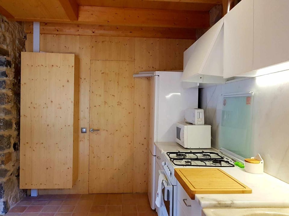 Kitchen or kitchenette,Communal kitchen
