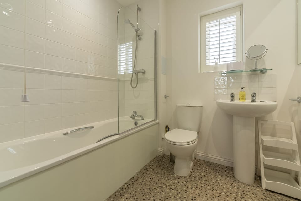 First floor: Bathroom