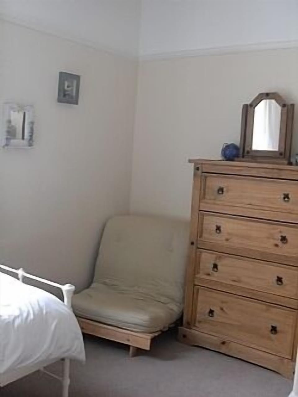 Second bedroom