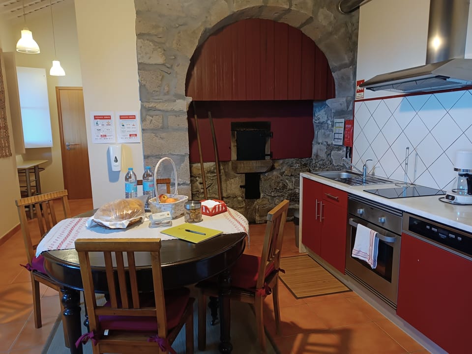 kictchen & Dining Area