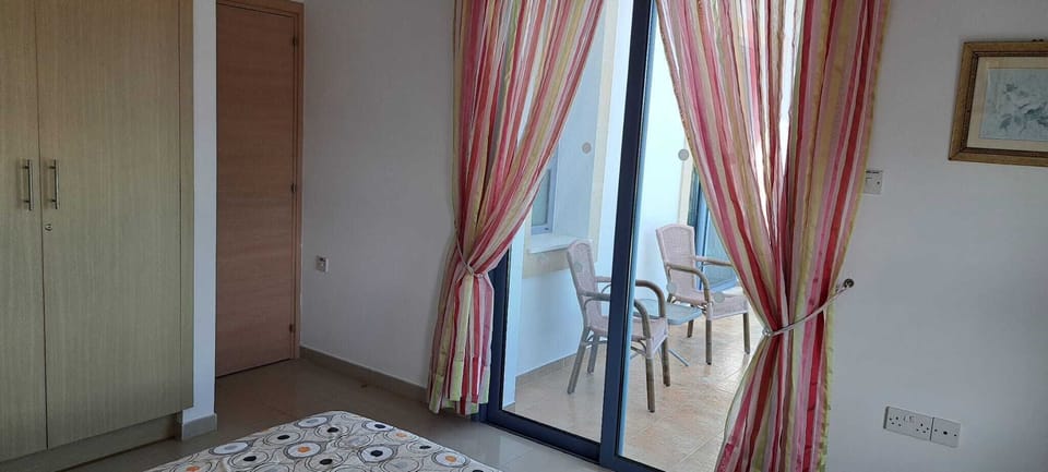 Bedroom 3 balcony area