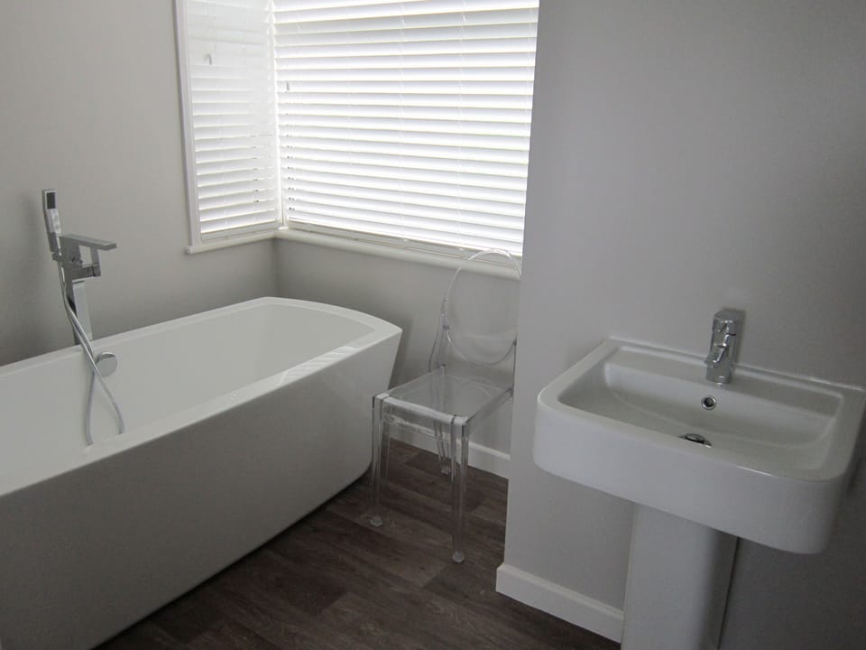 Ensuite bathroom