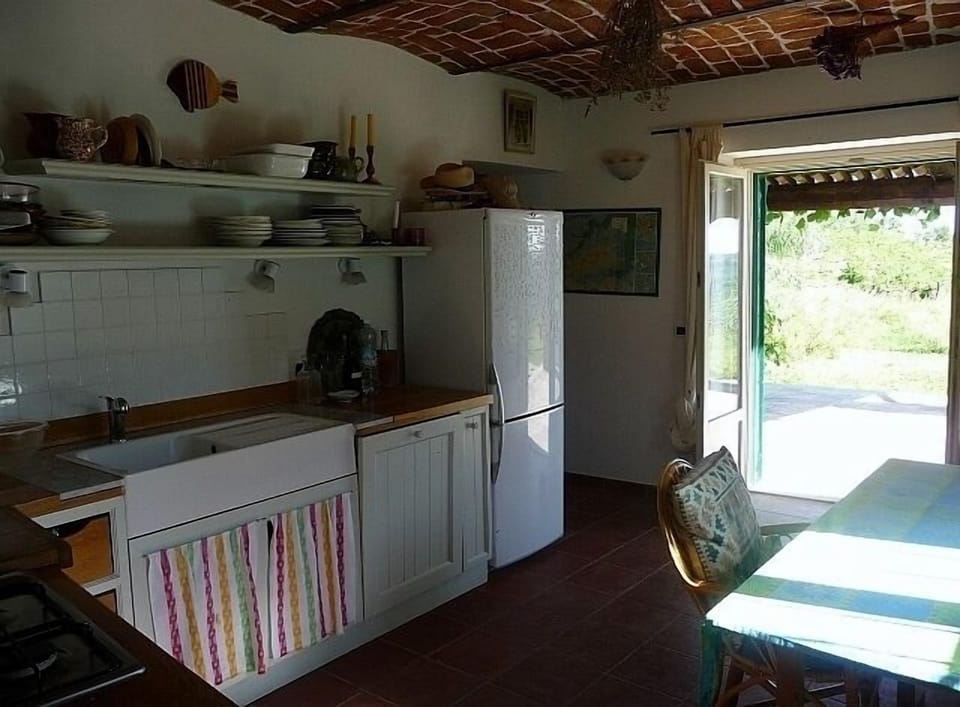 Kitchen facing the portico