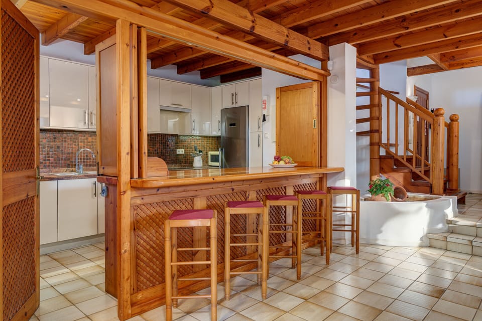 Breakfast bar